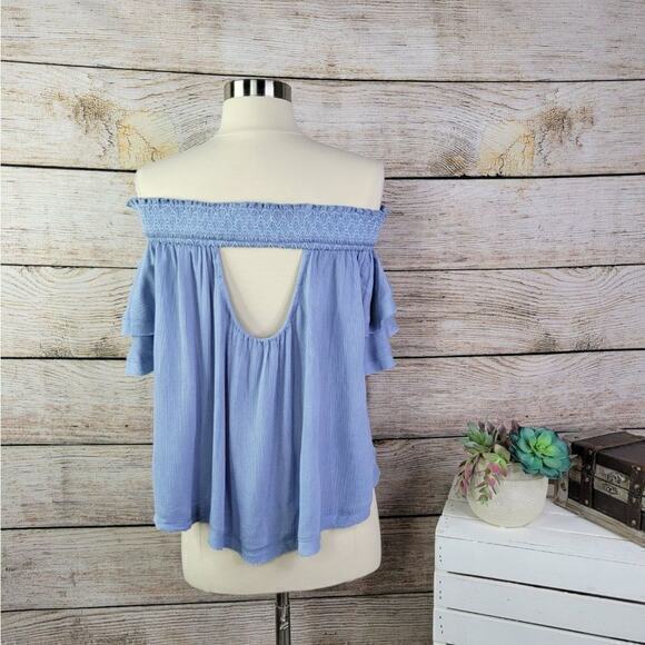 ONETHELAND Blue Off Shoulder Key Hole Back Embroidered Shoulder Top Small - Picture 2 of 9